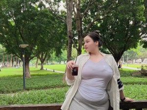 大号Bbw仔SSBigAV女—请问大号 Bbw 仔 SSBigAV 女是什么意思？