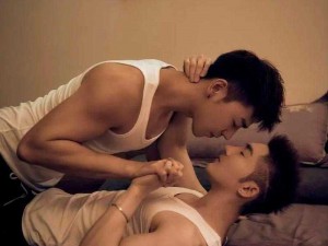 男男ChineseGayvideo(男男同性恋视频：激情演绎中国同志的浪漫故事)