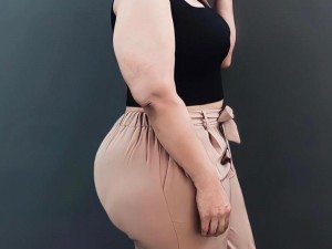 特巨大号肥女的BBwBBwBBwBBw_特巨大号肥女的 BBwBBwBBwBBw 是什么意思？